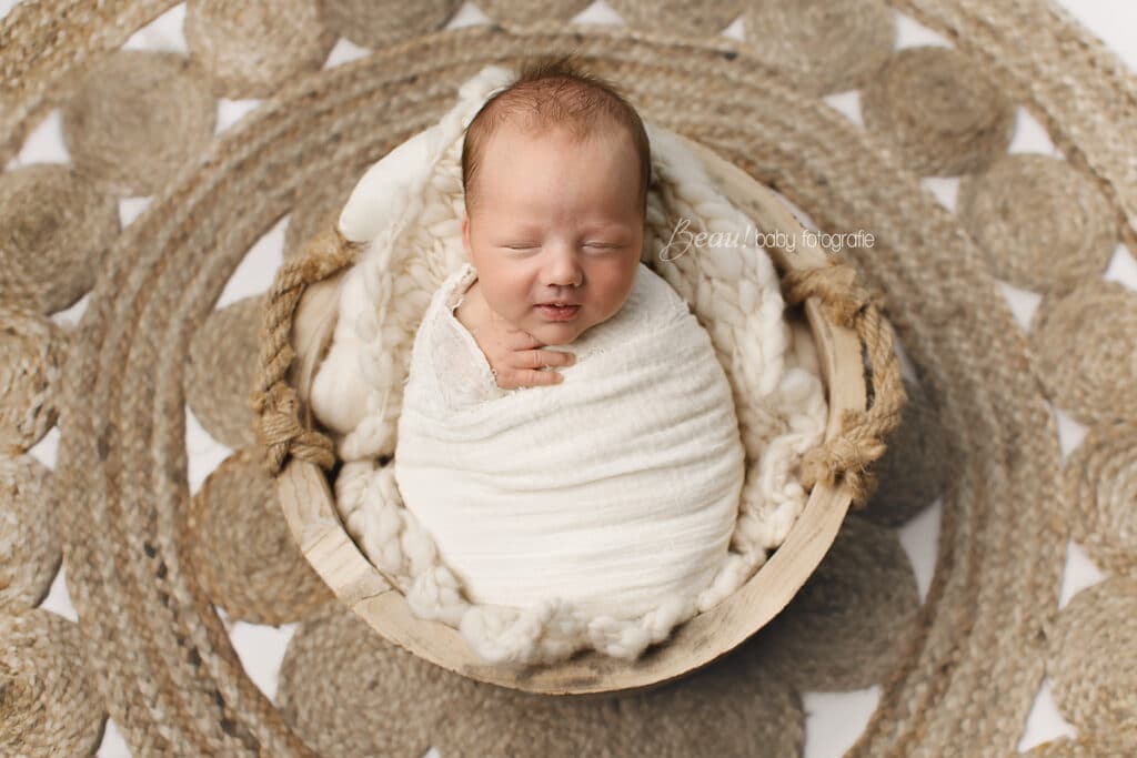 Newbornfotograaf babyfotograaf hoek van holland rotterdam denhaag